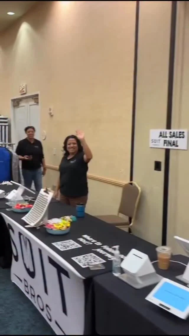 Orange County showed up and showed OUT! 🔥
Our suit sale was packed—shoppers upgrading their wardrobes, discovering standout styles, and walking out looking next level.If you missed day one, don’t stress… we’re just getting started. Pull up today for another exciting day here in the Golden State—these prices are too good to pass up, and the racks are still loaded.“Get Suited with Brotherly Love” 🤝Follow us on IG to stay locked in on all upcoming shows and exclusive drops.#suitbrosco
#menssuits #menswear #suitbroscountdown #suitandtie suitstyle