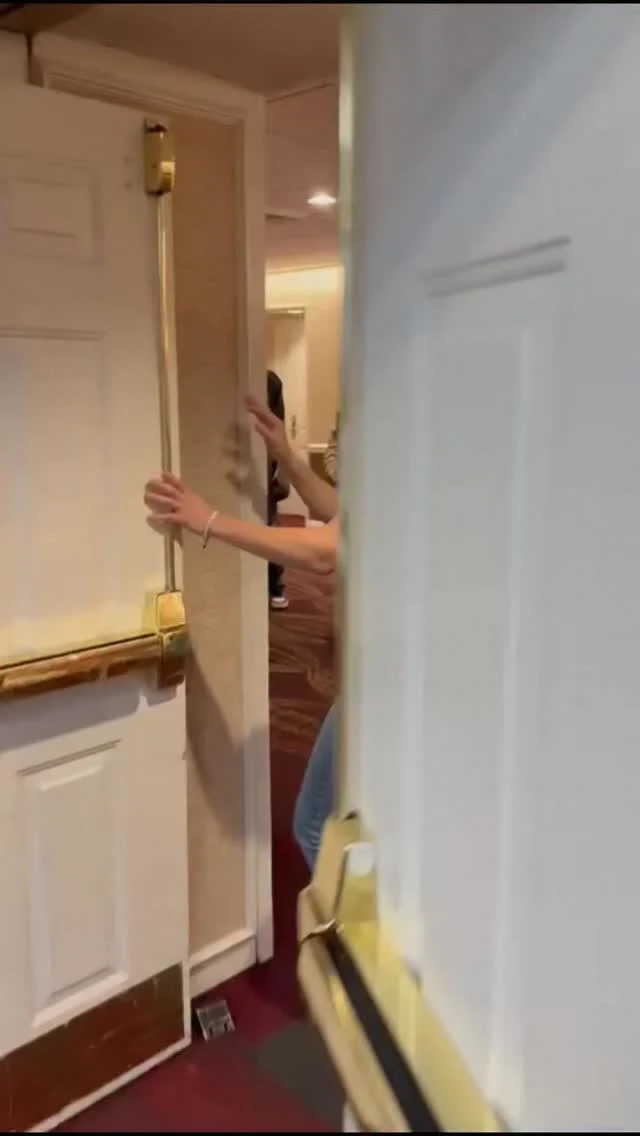 Viva Las Vegas! Our absolute favorite thing is to see all your smiling waving faces. Our second favorite thing is dressing you in suits 😆 We have plenty of suits in a variety of styles and colors just for you!Hours of operation:Friday 9:00 AM to 6:00 PM
Saturday 9:00 AM to 6:00 PM
Sunday 9:00 AM to 12:00 PMIf you RSVPD to our event you are more than welcome to come back throughout the weekend, no need to RSVP again.“Get Suited with Brotherly Love”Follow us on IG to get updates on all our upcoming shows.#suitbrosco
#menssuits #menswear#suitbroscountdown #suitandtie suitstyle
mensfashion