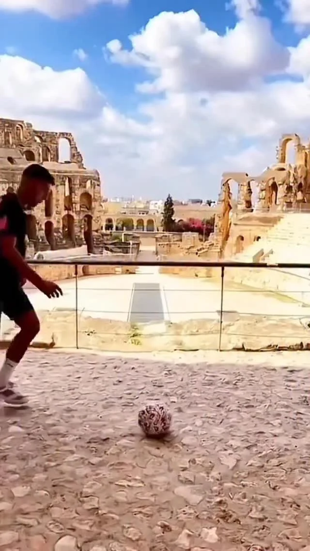 ⚽ “No Red Cards. No Penalties. Just Winning Fits.” 👔
From kickoff to closing time, our suit event delivers first-team quality looks that score every time. Step into a suit that plays hard, fits perfectly, and finishes strong.