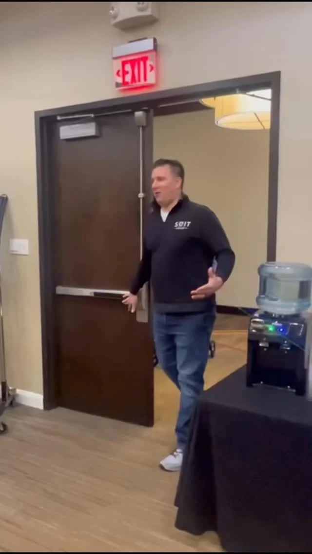 Opening day in Houston and the line said it all. From the moment the doors opened, the energy was unreal. Seeing so many familiar faces, and plenty of new ones… Excited, smiling, and ready to shop made the whole day worth it.There’s nothing better than watching customers walk in excited and walk out looking even sharper. Houston, you always know how to bring the style.If you haven’t stopped by yet, don’t worry… we’re just getting started. Come see what everyone’s lining up for. 🔥