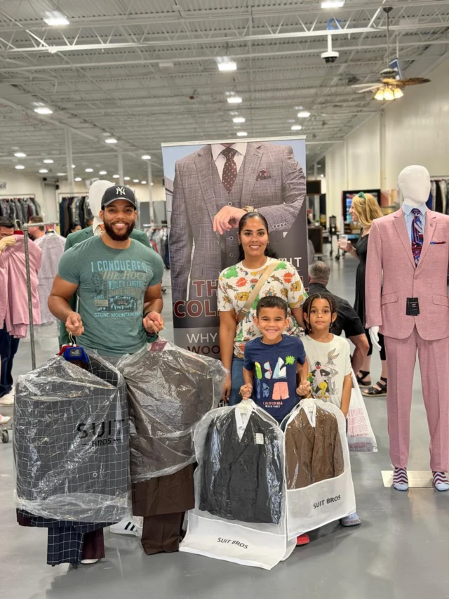 Nothing makes us happier than seeing families leave with smiles and new suits. ❤️Today is our LAST DAY in Jacksonville! Stop by before we pack up—we’re open until 12:00 PM. We can’t wait to see you one last time!